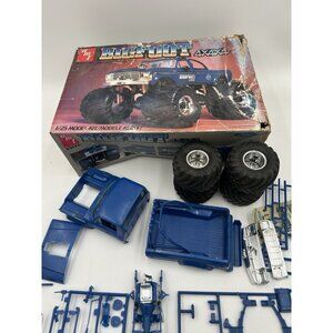 Monster truck AMT 1/25 Model Kit BIGFOOT 4X4X4 Original Monster Truck #6791